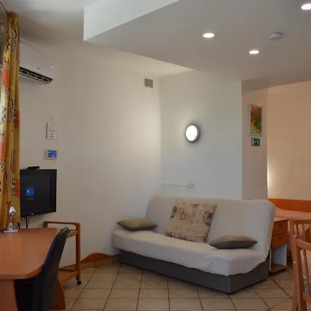 Ballabanka Apartman *